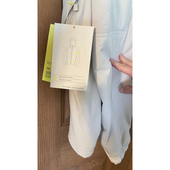 Sold All in Motion Cream Softshell Fleece Jacket Size 5XL PTP 35” Length 33” - Picture 9 of 11